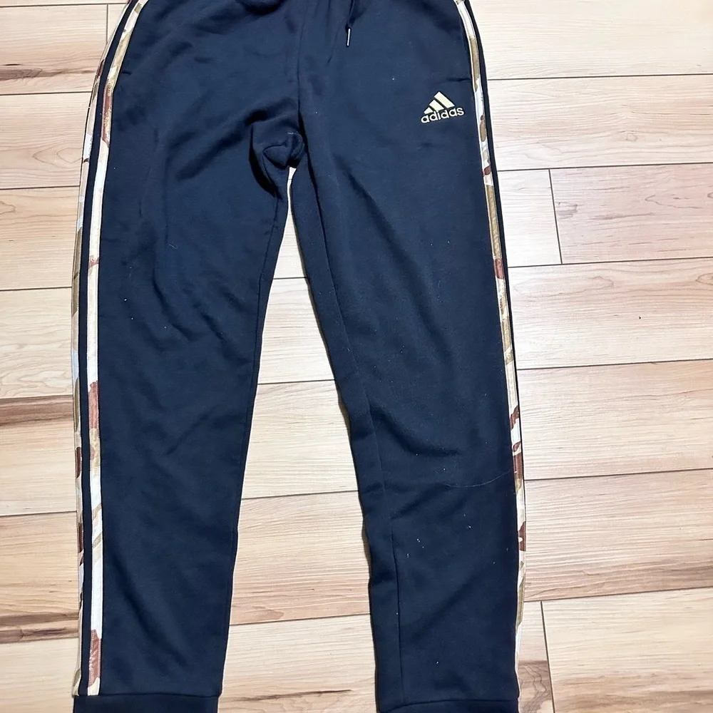Adidas Sweatpants